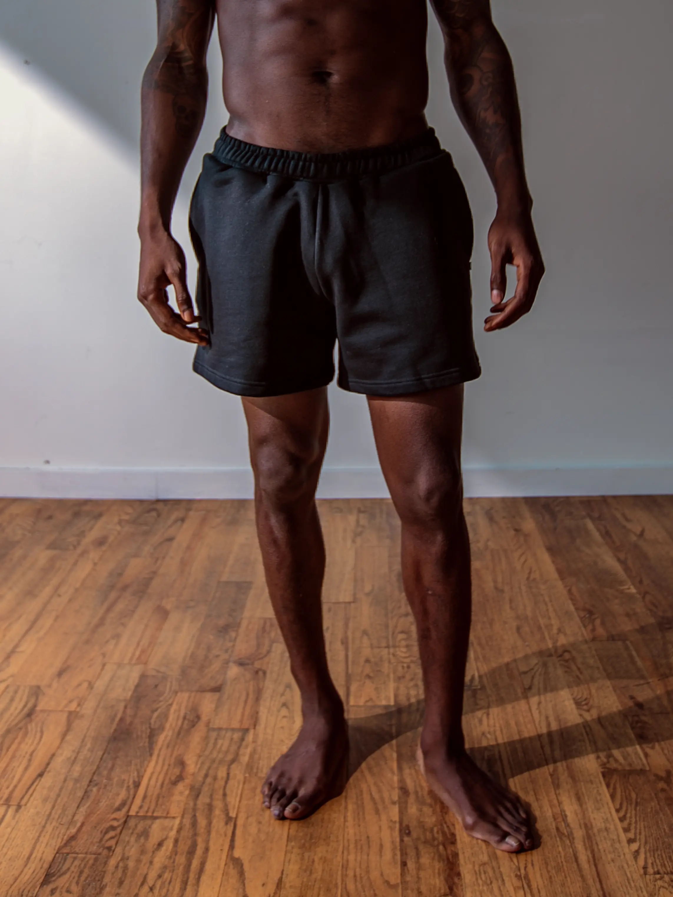 MENS OBSIDIAN 4" SHORTS