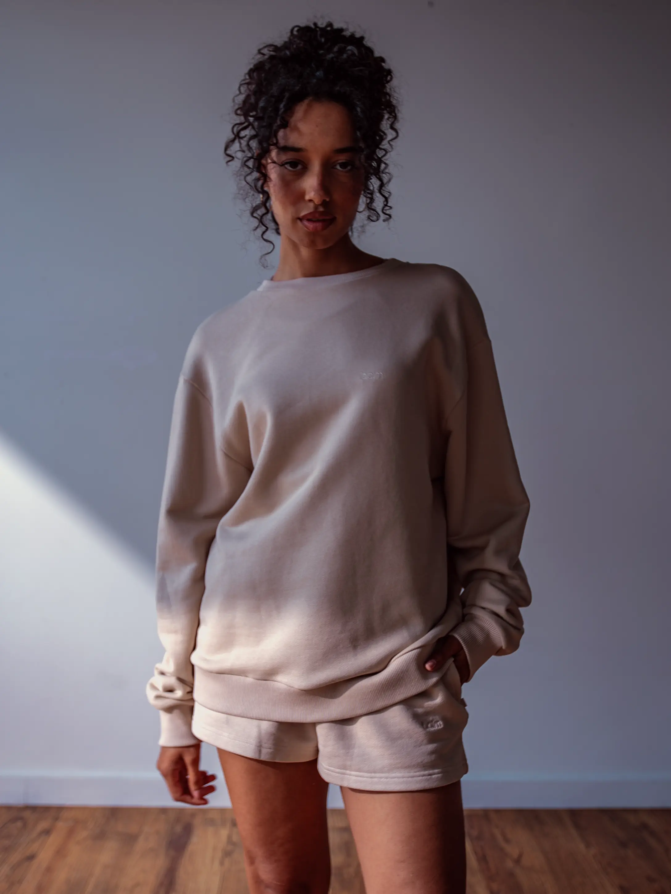 WOMENS SANDSTONE CREW