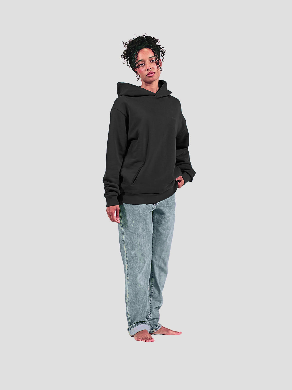 WOMEN'S OBSIDIAN HOODIE