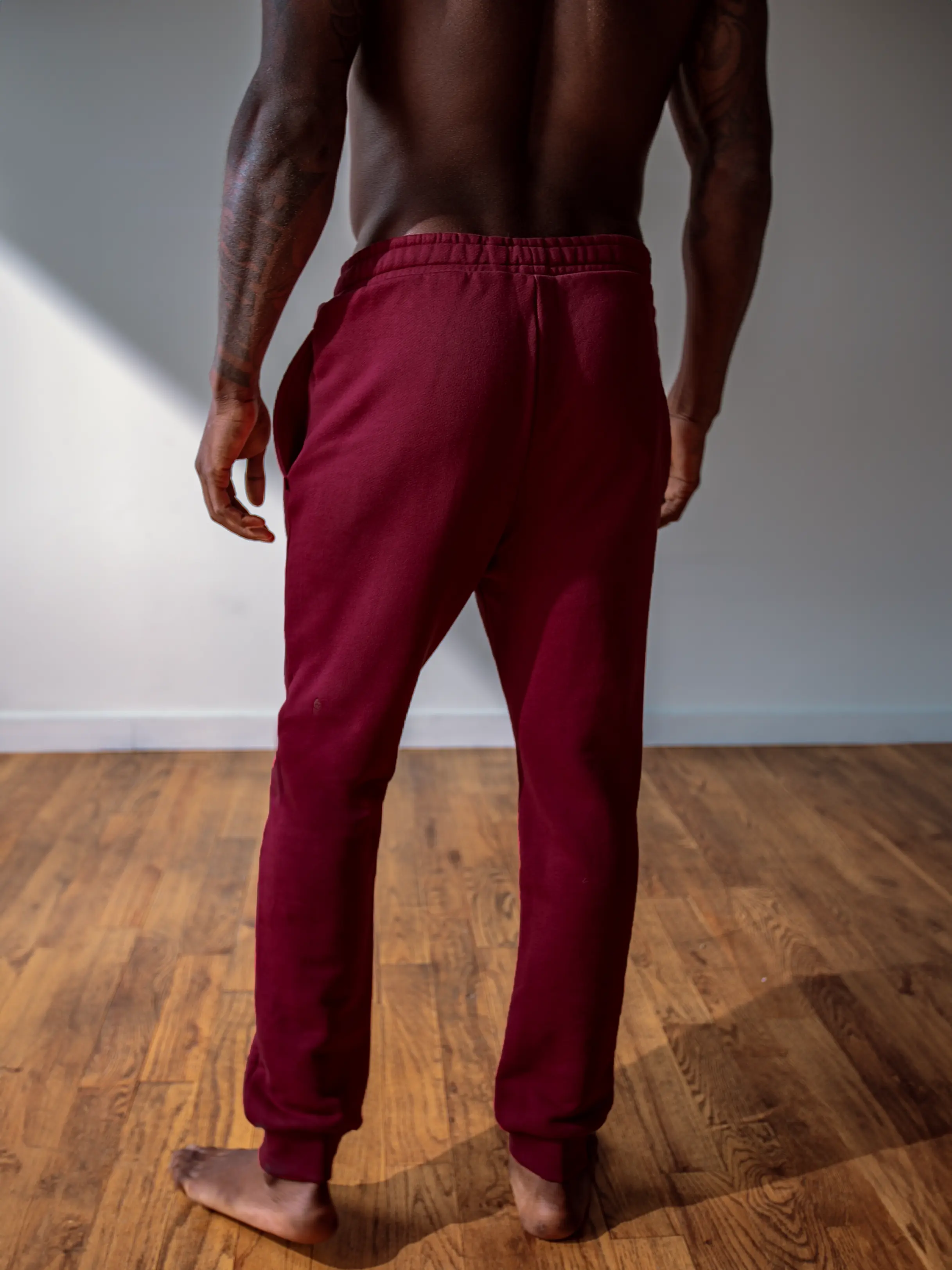 MENS BORDEAUX JOGGERS