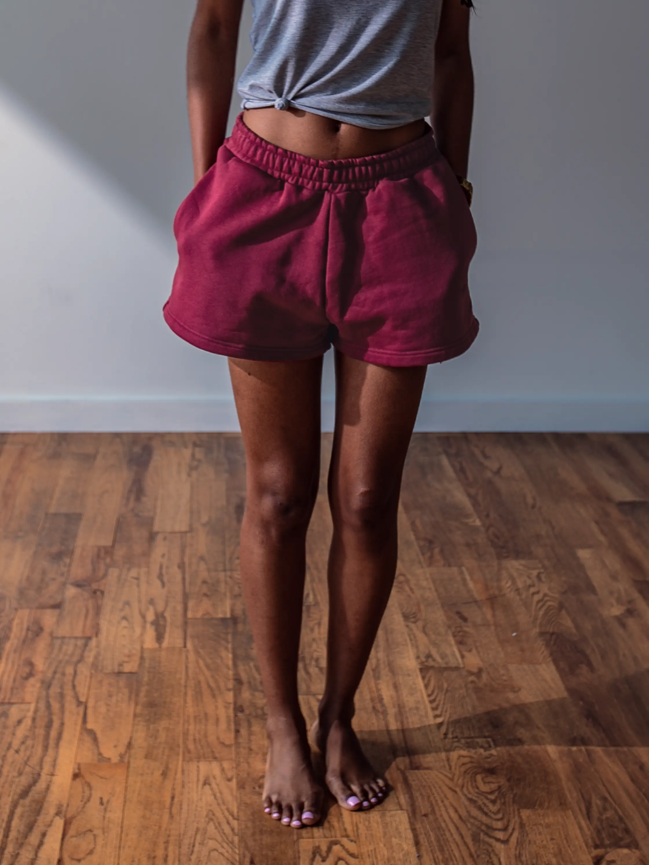 WOMENS BORDEAUX 4" SHORTS