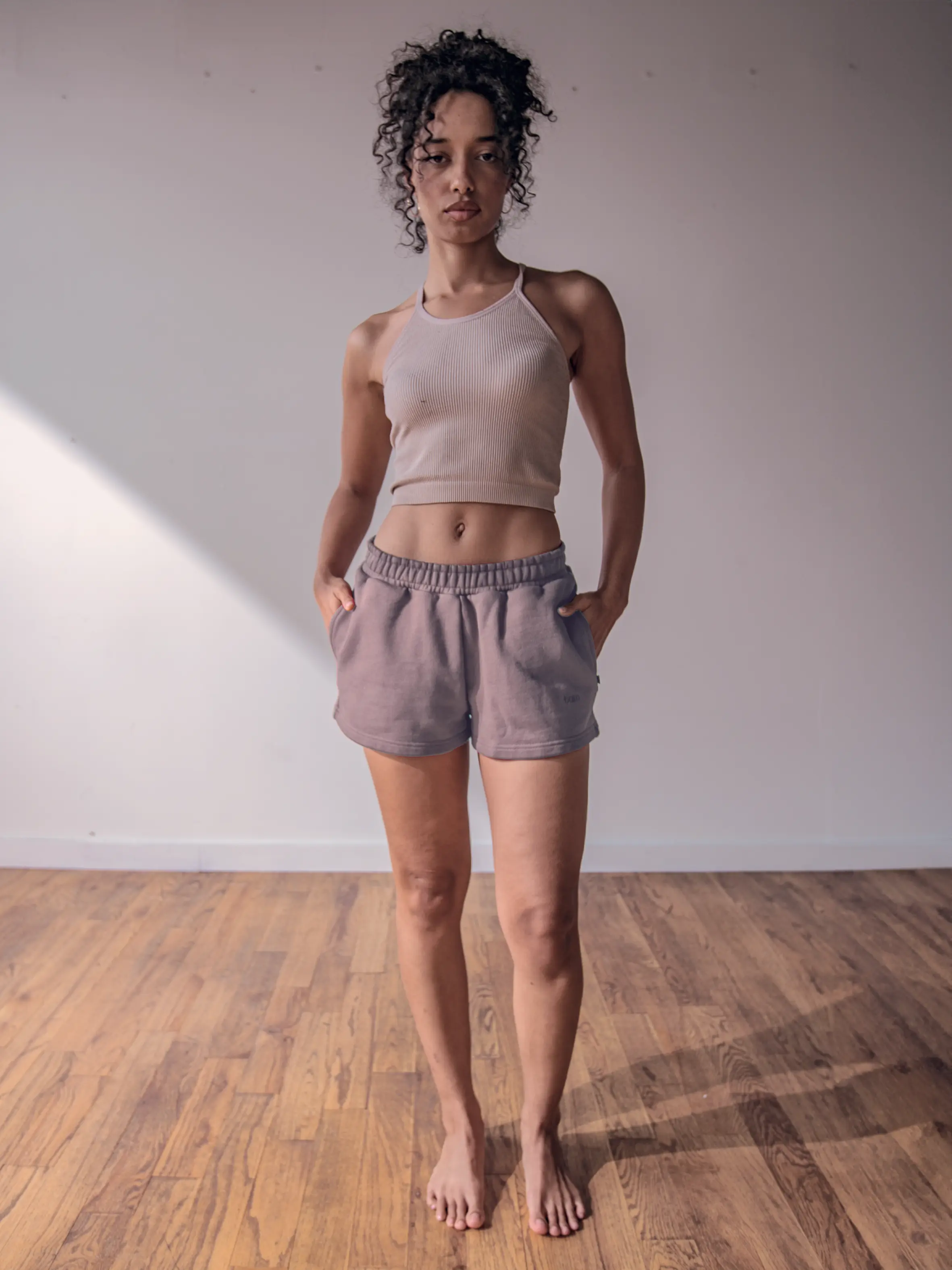 WOMENS MOCHA 2" SHORTS