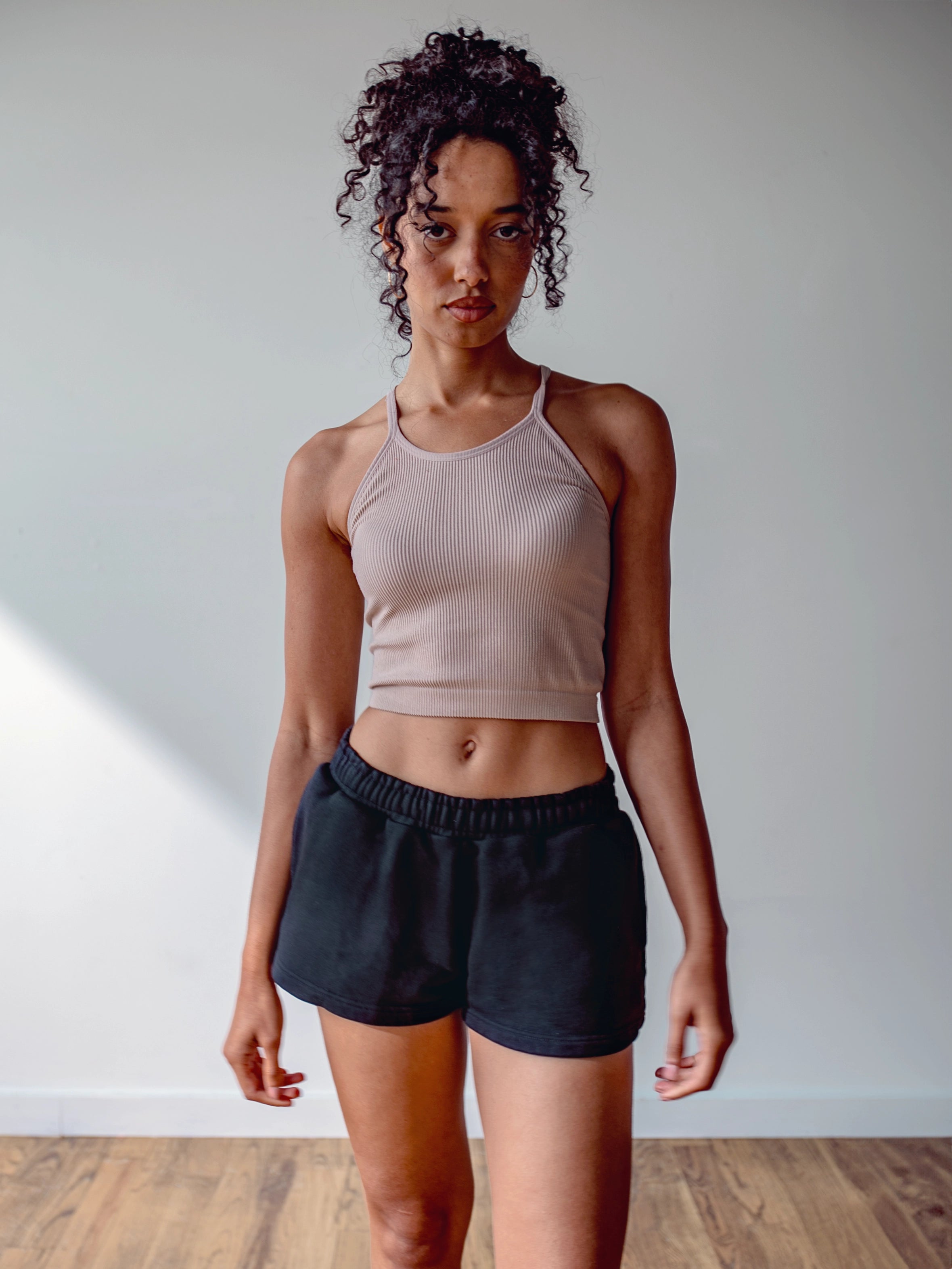 WOMEN'S OBSIDIAN 2" SHORTS