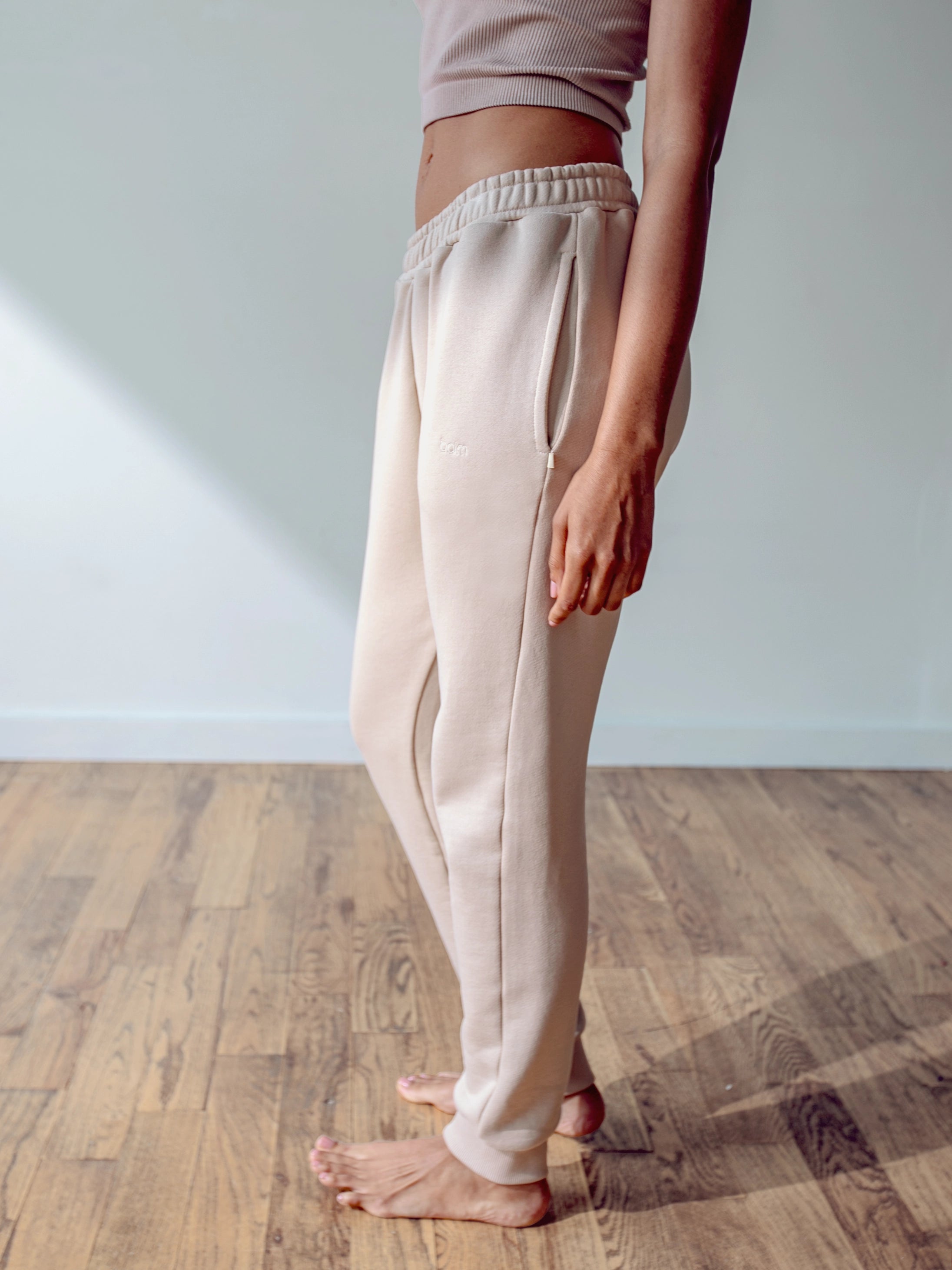 WOMEN'S SANDSTONE JOGGERS