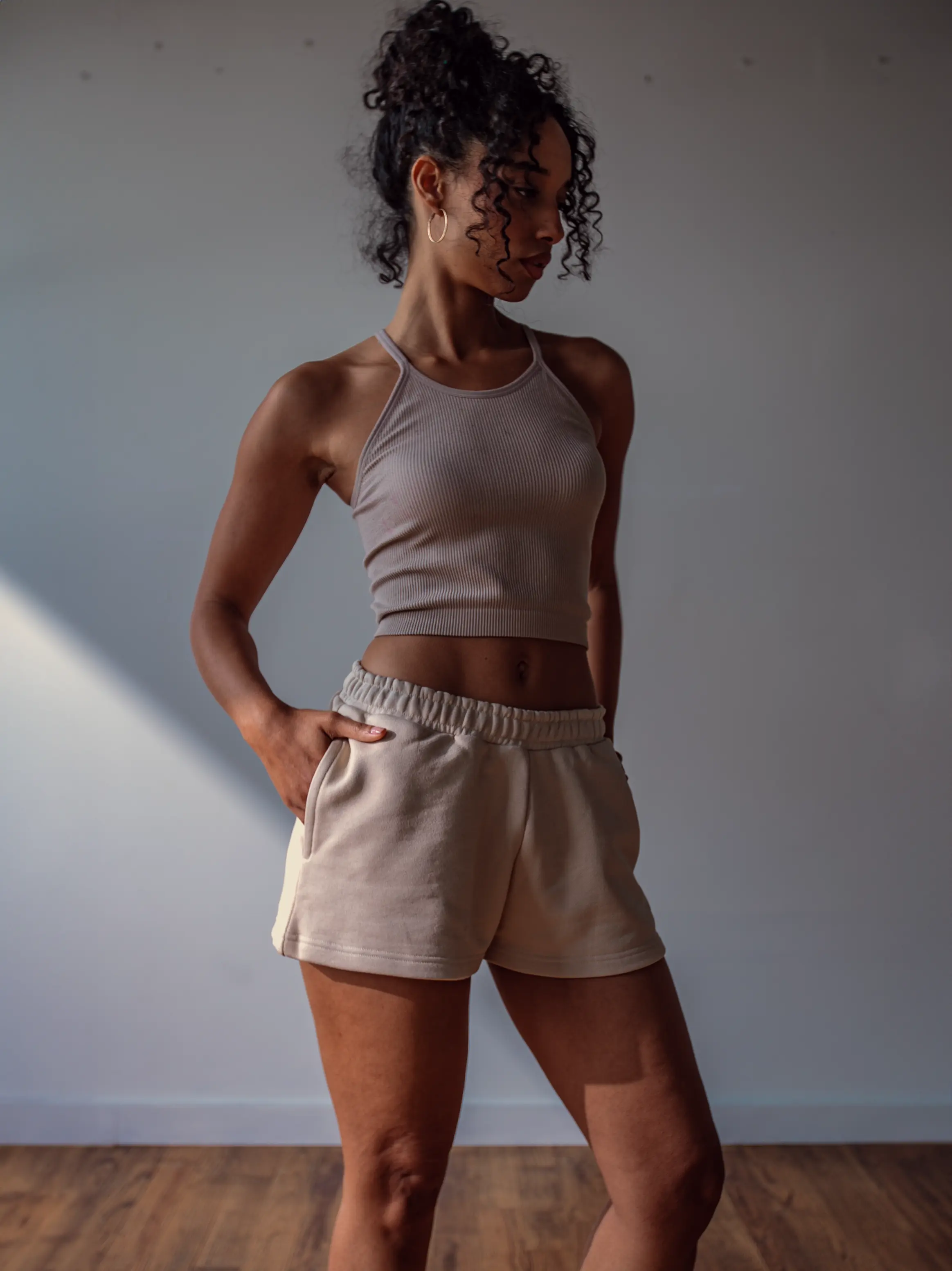 WOMENS SANDSTONE 2" SHORTS