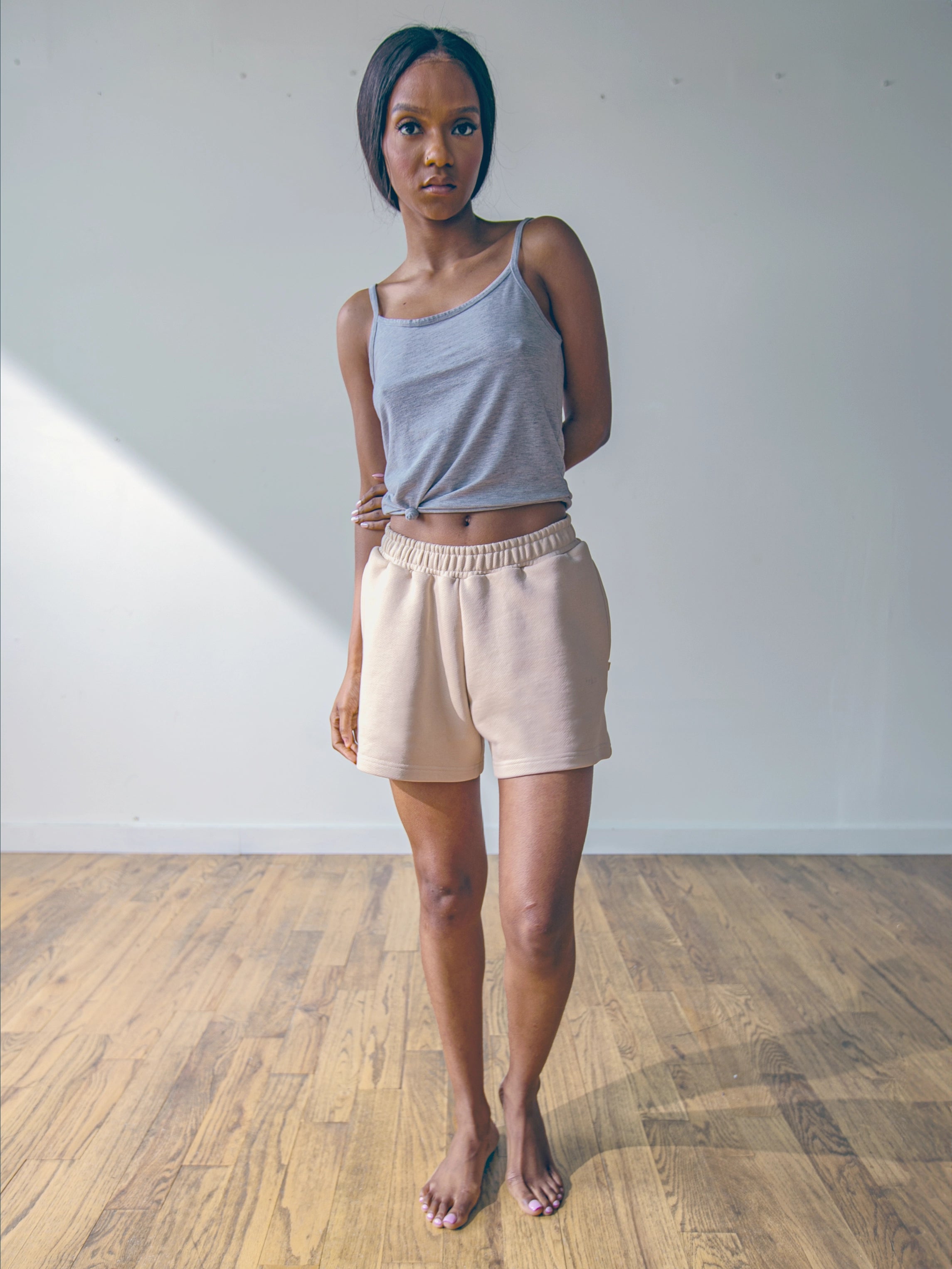 WOMEN'S SANDSTONE 4" SHORTS